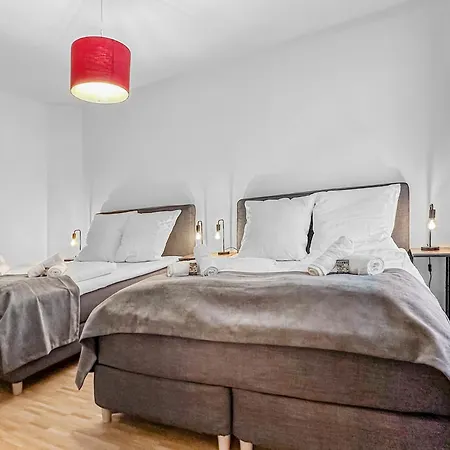 6pers Nahe Frankfurt, Messe, Airport, Free Parking شقة