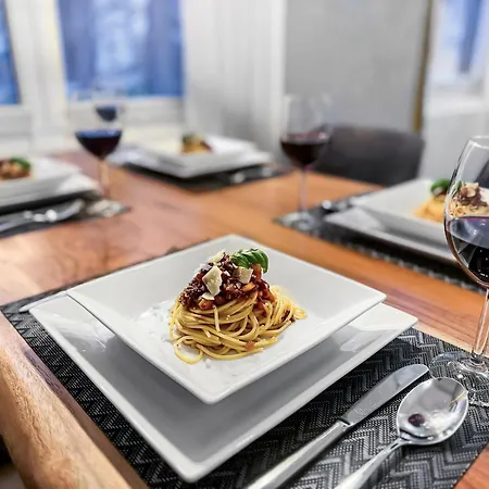 6pers Nahe Frankfurt, Messe, Airport, Kostenlosem Parkplatz Lägenhet *