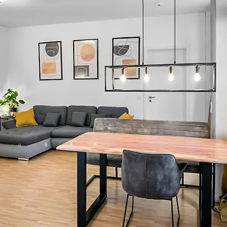 6pers Nahe Frankfurt, Messe, Airport, Free Parking شقة *